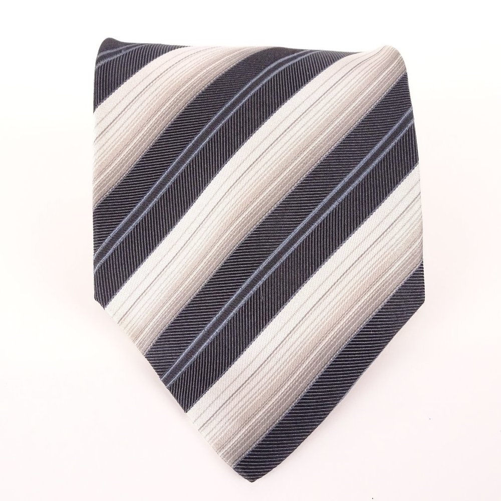 Roberto Villini Mens Handmade Silk Necktie